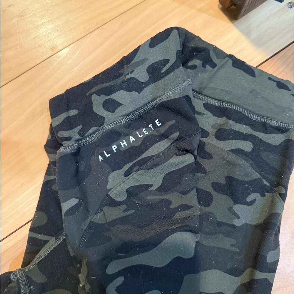 Alphalete Green Camo Joggers